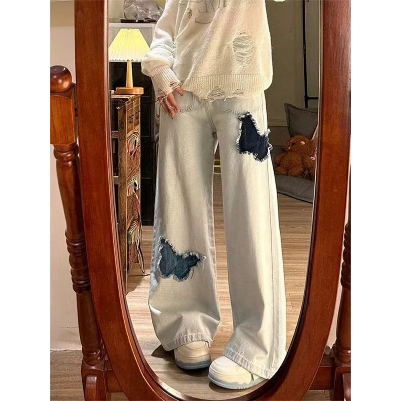 美式做旧蝴蝶贴布设计直筒牛仔裤女新款高腰宽松显瘦浅蓝阔腿长裤