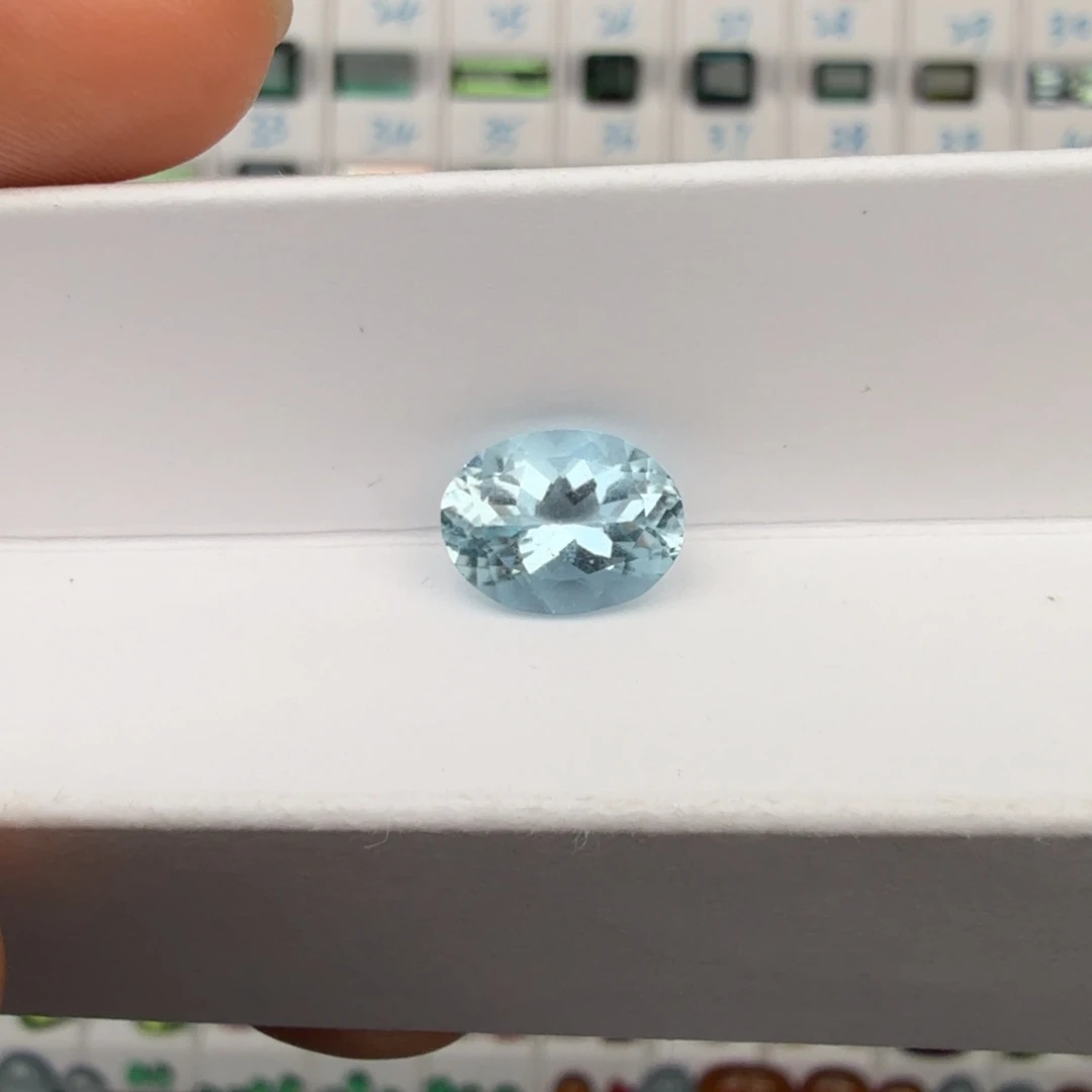 海蓝宝石裸石天然圣玛色2.44克拉
