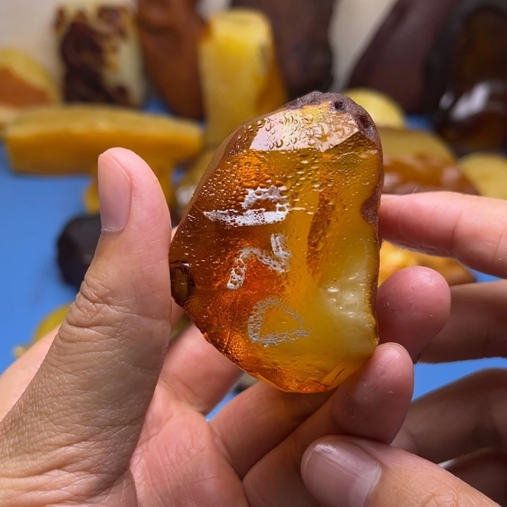 定制蜜蜡未镶嵌顶*12345678