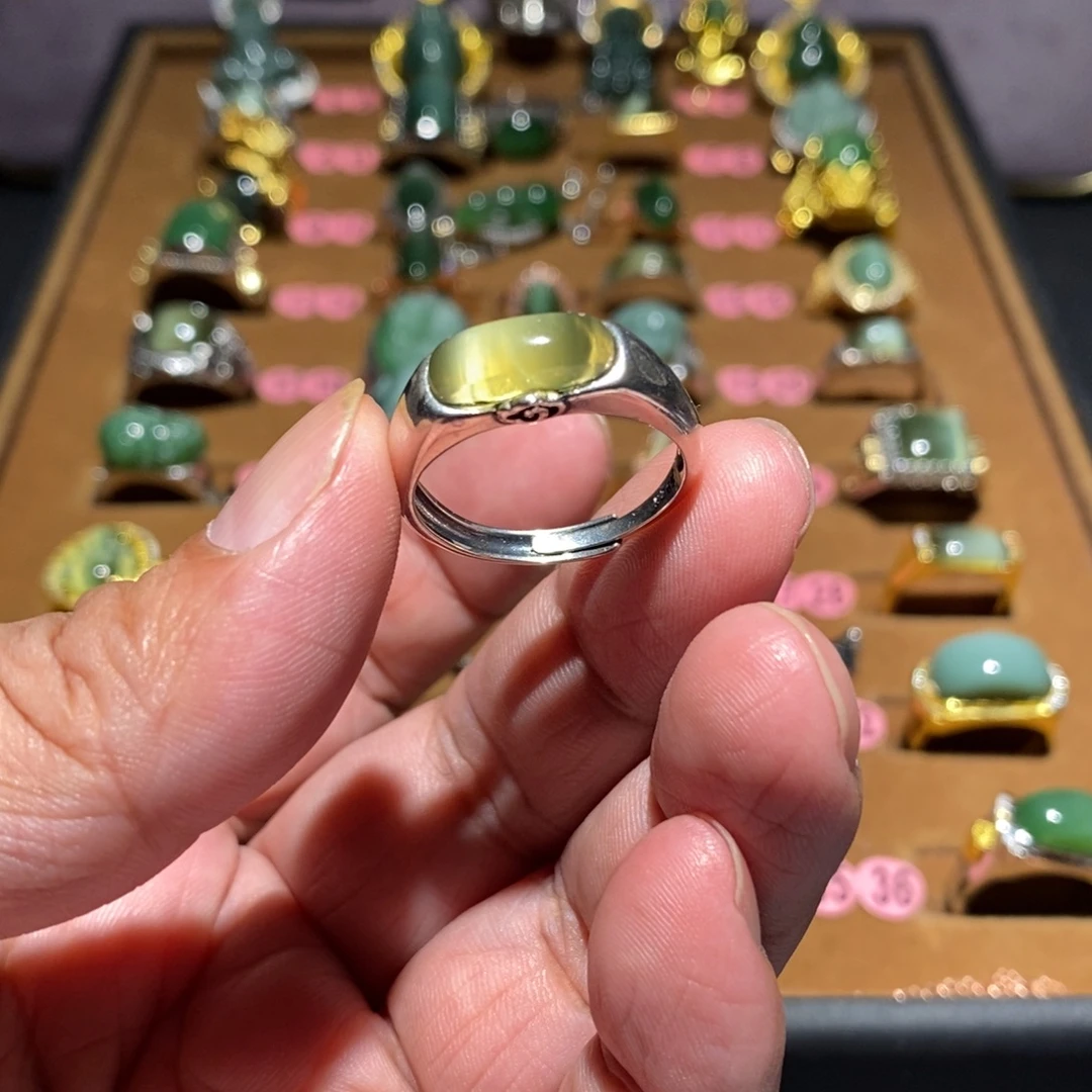 拒***绝和田玉（碧玉）银S925镶嵌戒指