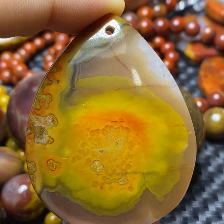 玛瑙/玉髓颈饰未镶嵌V****s