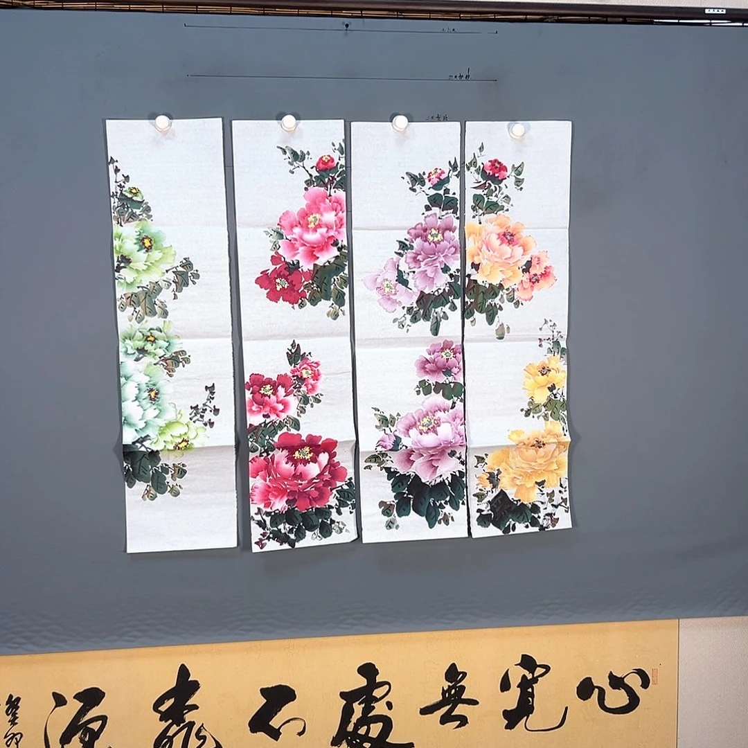国画225 花鸟和蝴蝶都会出现