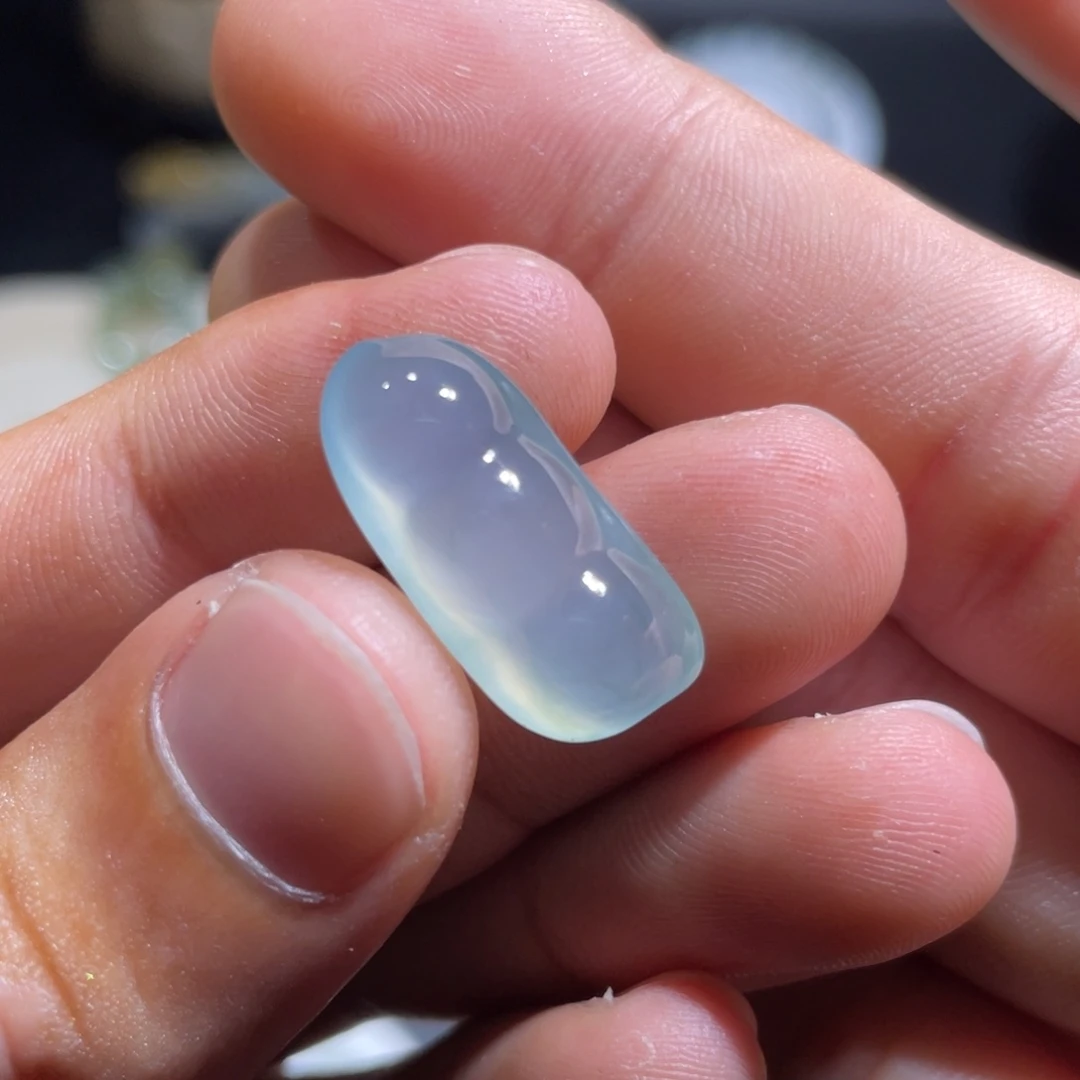 颈饰未镶嵌翡翠豆子