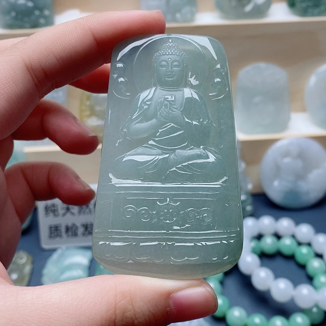 吊坠(不含链)未镶嵌翡翠大日如来