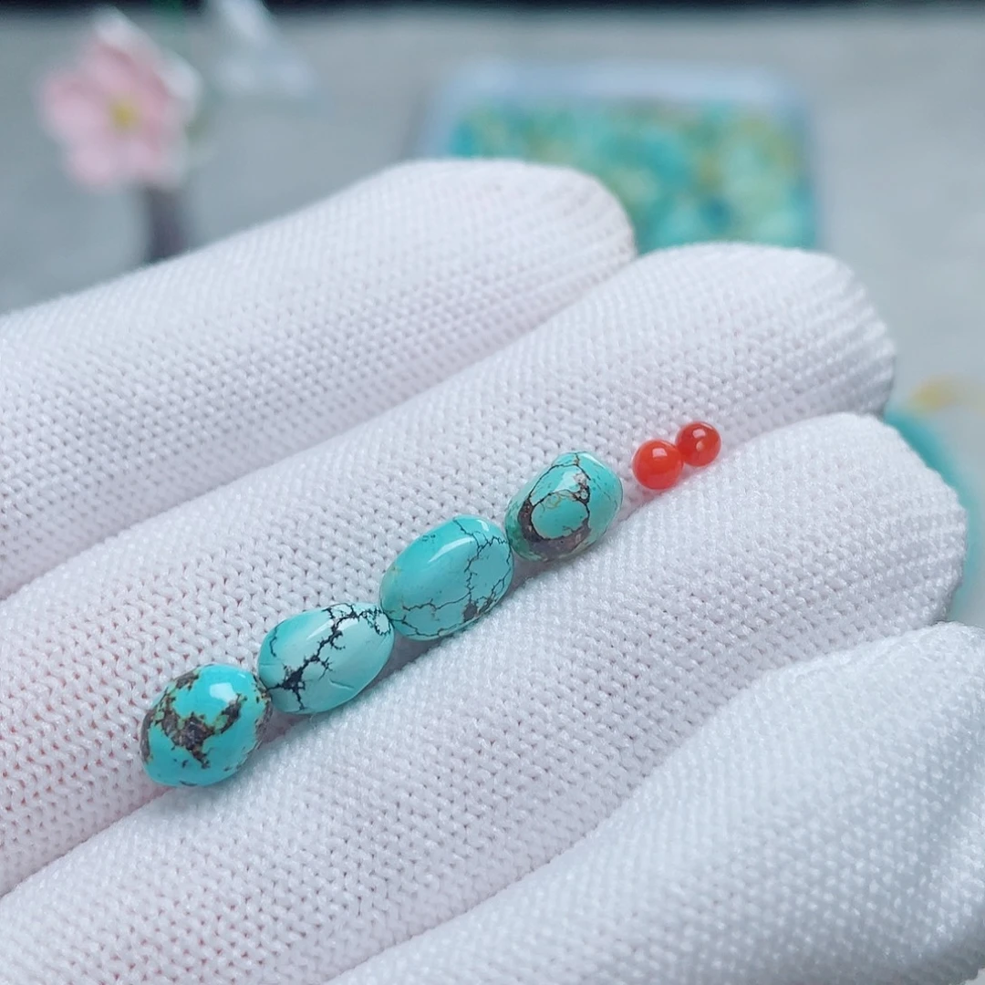 南红玛瑙未镶嵌珠宝奇石