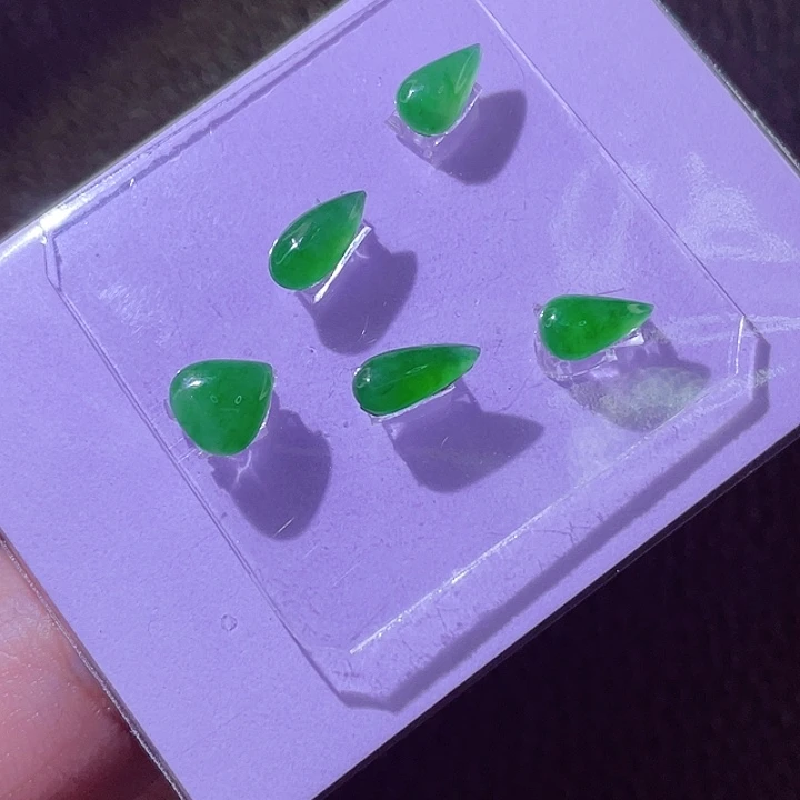 未镶嵌定制翡翠翡翠