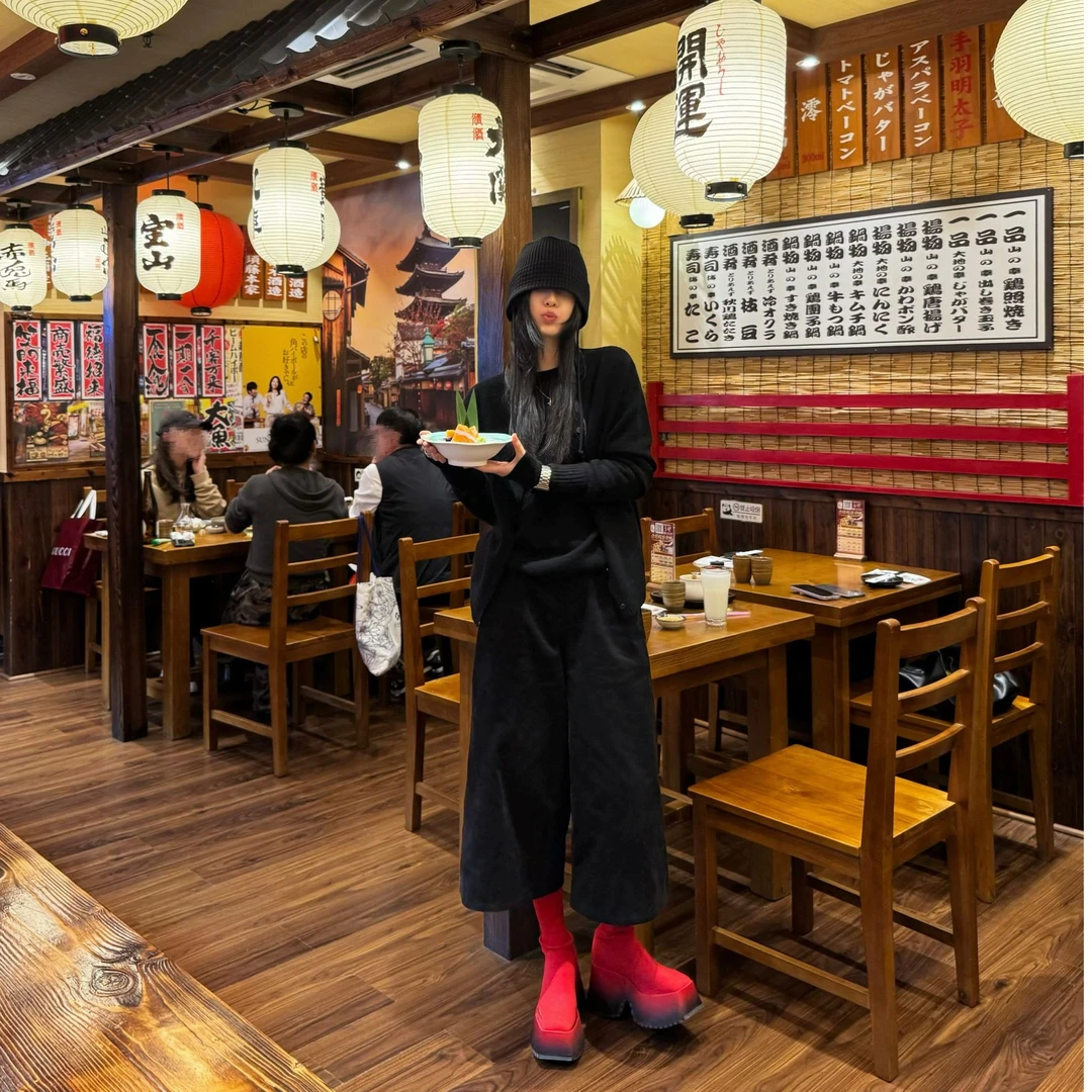 VVHYME 冬季加绒复古灯芯绒七分阔腿裤