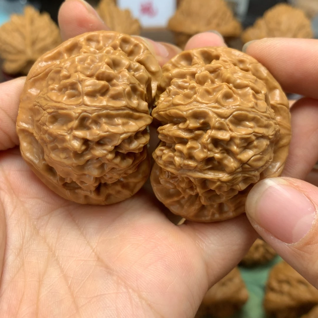 文玩核桃吊坠45宫灯