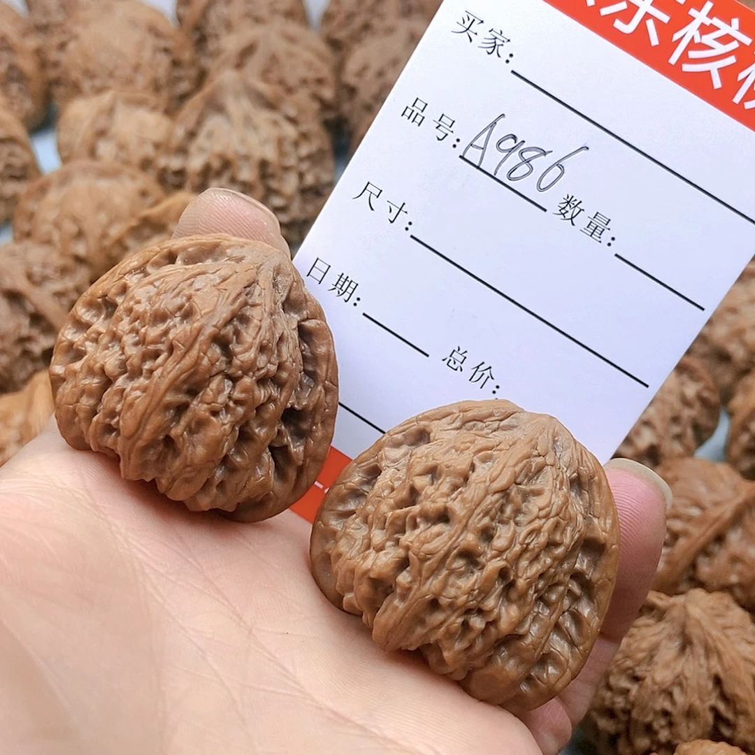 文玩核桃吊坠986号全品密纹39尺轻微色差