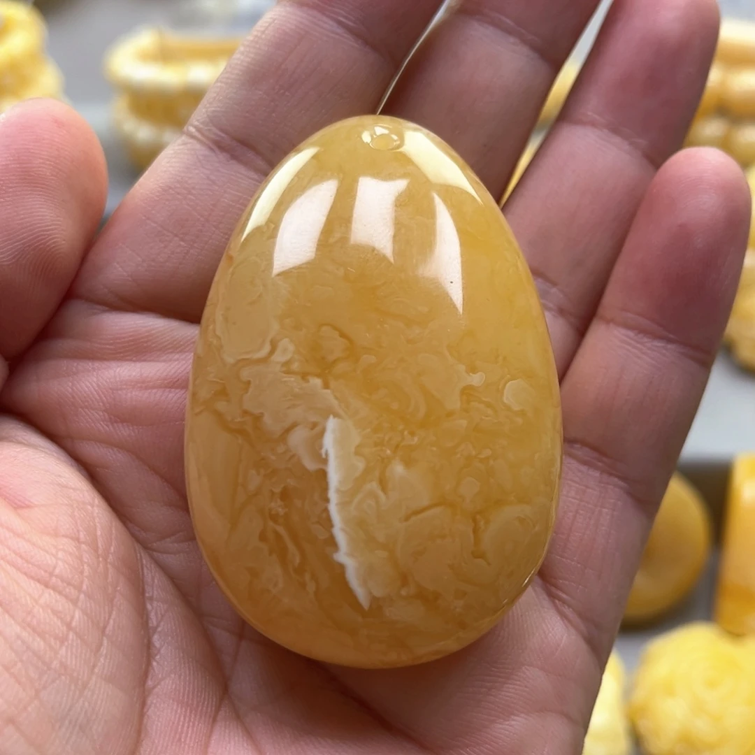 琥珀颈饰未镶嵌吊坠