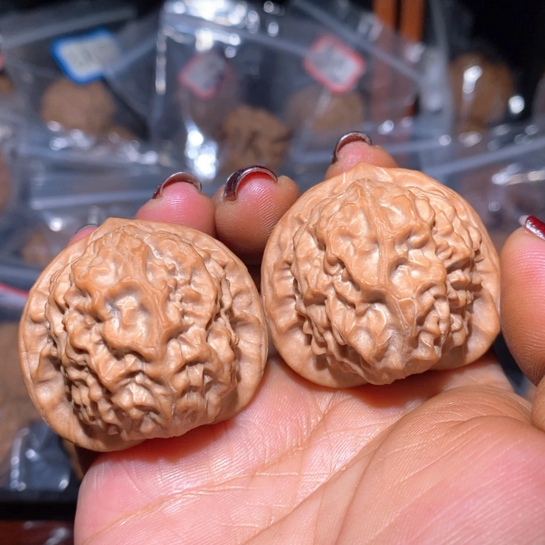 把件文玩核桃瓷娃娃