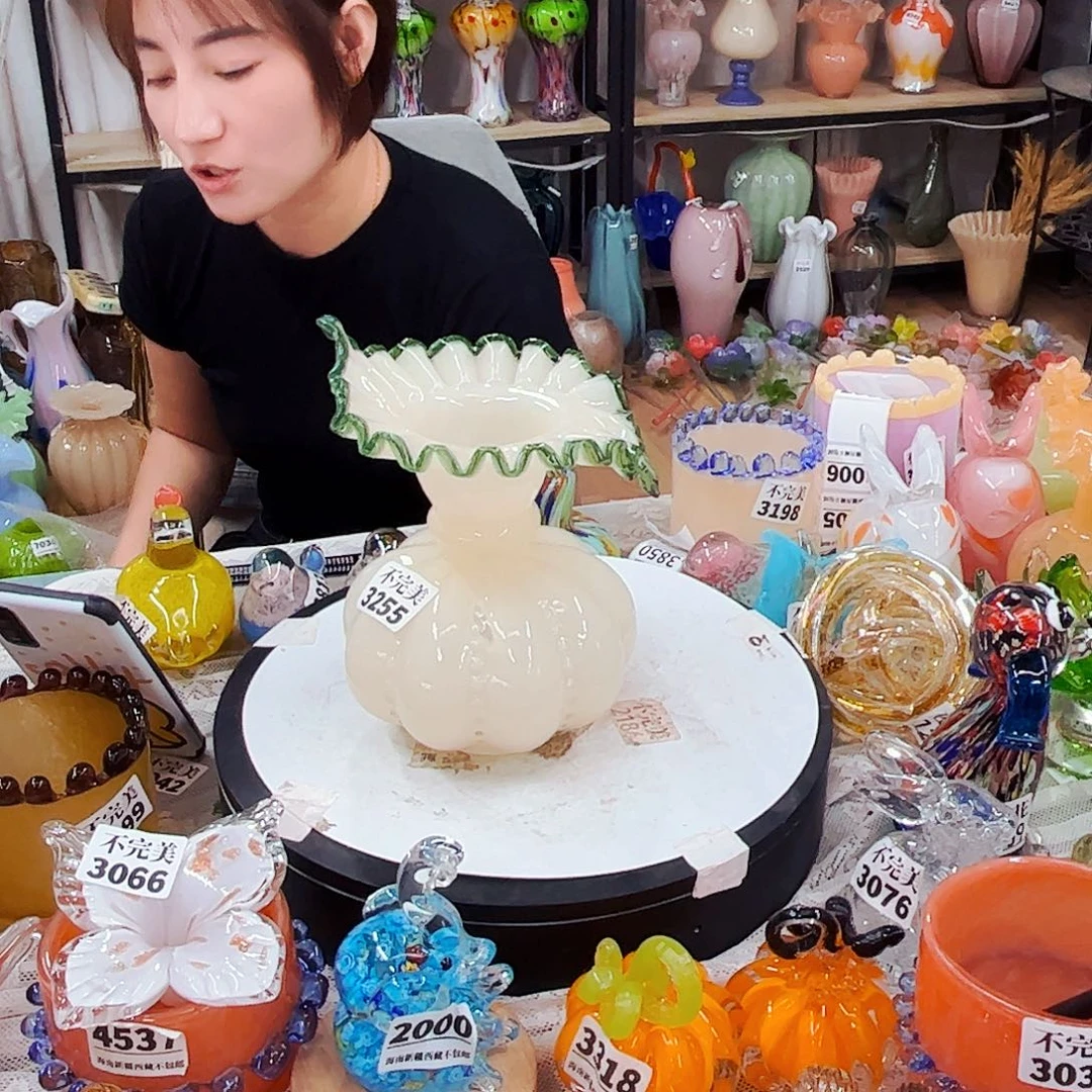 3255 家悦琉璃工艺品不完美