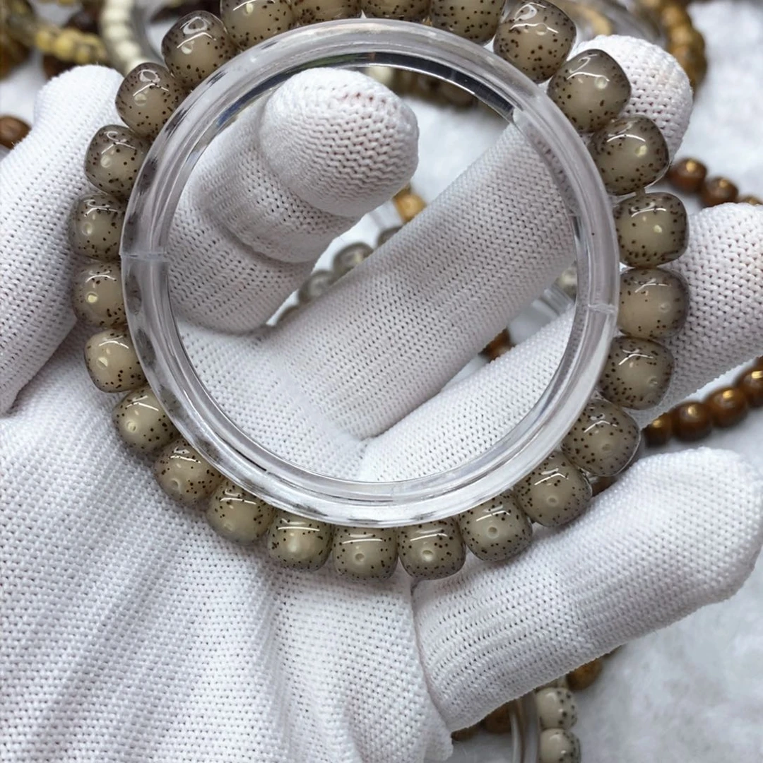 星月菩提吊坠石玉料