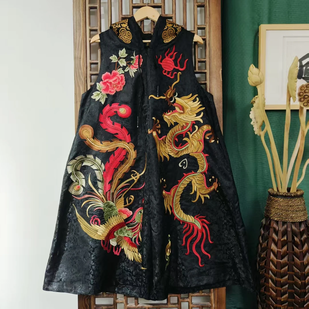 （LK143-16）凤徕兮私人定制黑色提花底黄彩色龙凤刺绣带帽连体裤