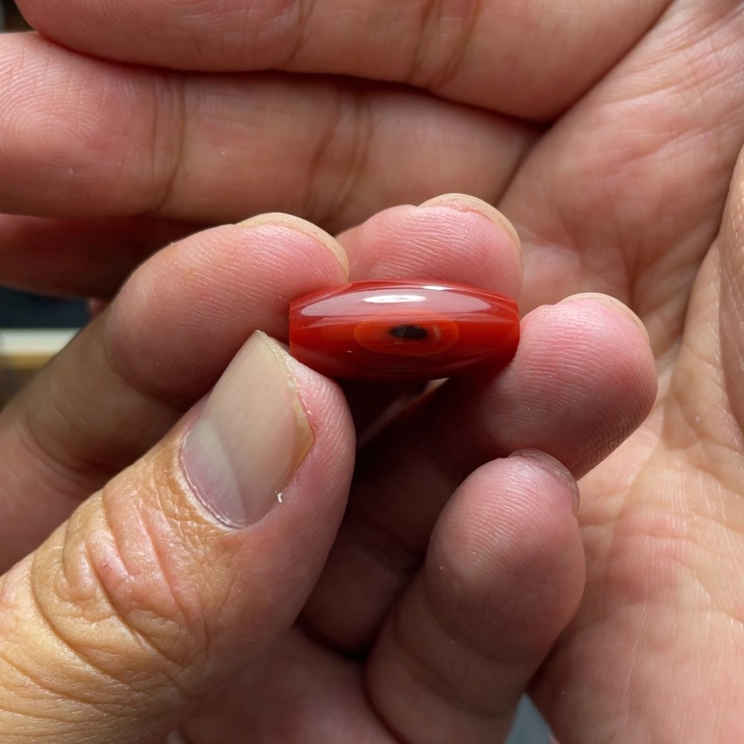 南红玛瑙未镶嵌颈饰