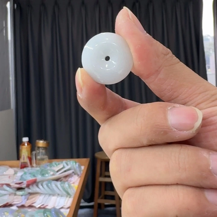 翡翠吊坠(不含链)未镶嵌一****我纯天然翡翠a货