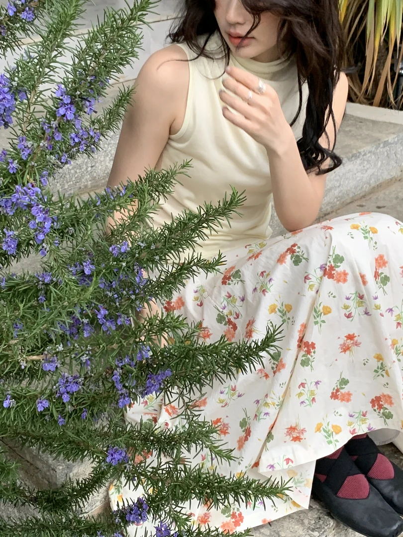 秋屿頔moment 自制 休闲百搭碎花中长款半身裙