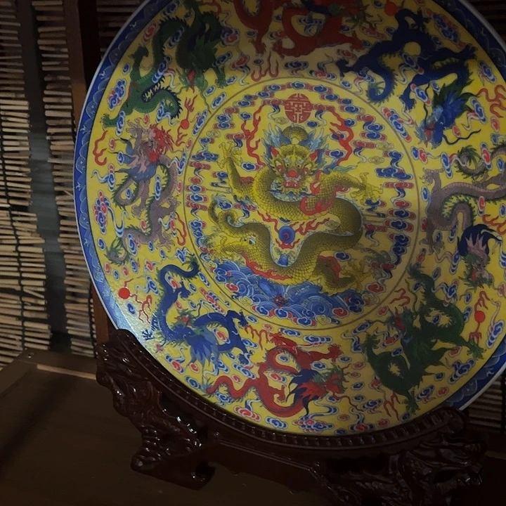 软陶九龙一个带支架放漏