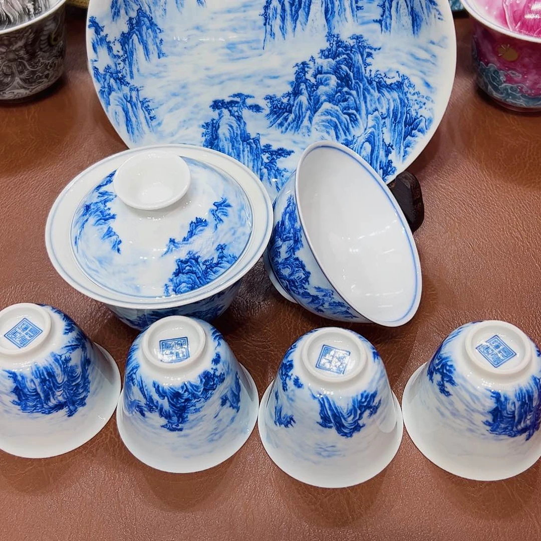摆件景德镇陶瓷艺术展演厅及艺术展