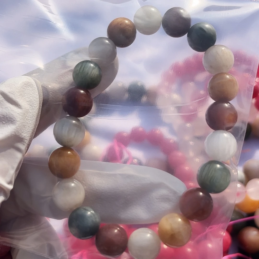 水晶吊坠(不含链)未镶嵌红*