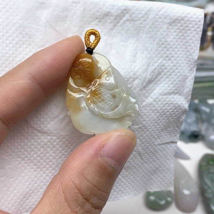 翡翠未镶嵌颈饰天然缅甸翡翠