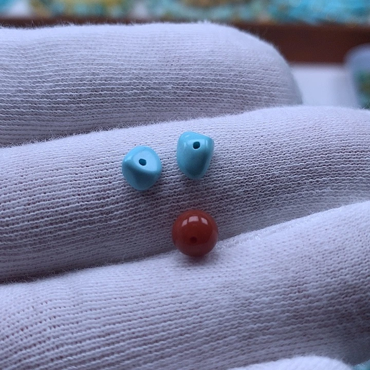 南红玛瑙未镶嵌珠宝奇石