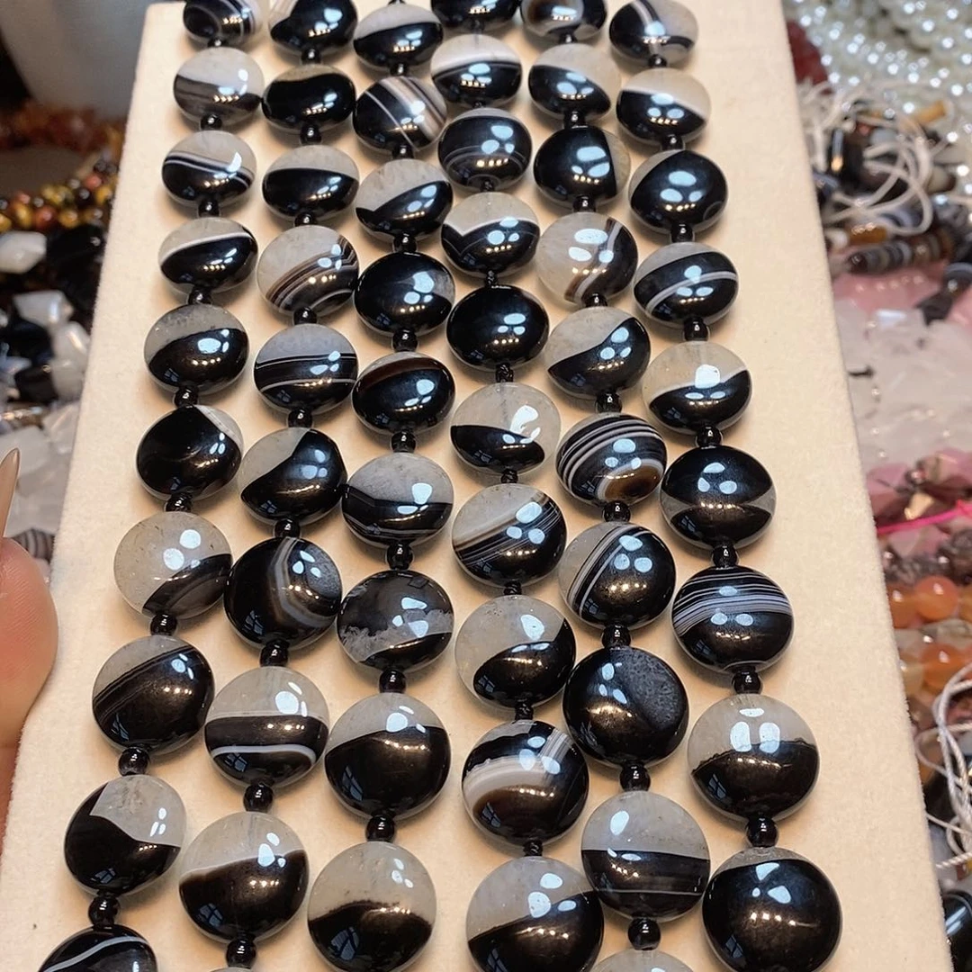 玛瑙/玉髓未镶嵌珠宝半成品天然黑白玛瑙水晶共生圆饼8✖️18mm