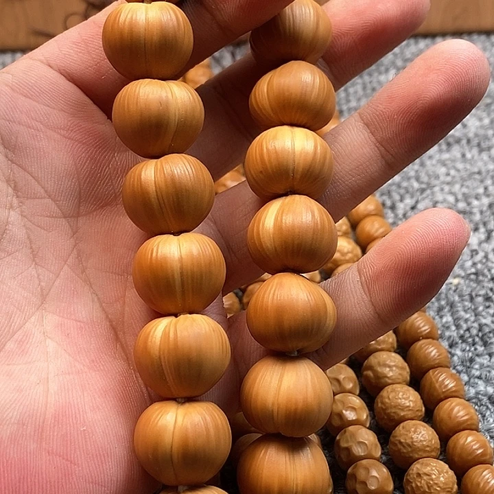 小***哥手串猴头核桃屁桃手持