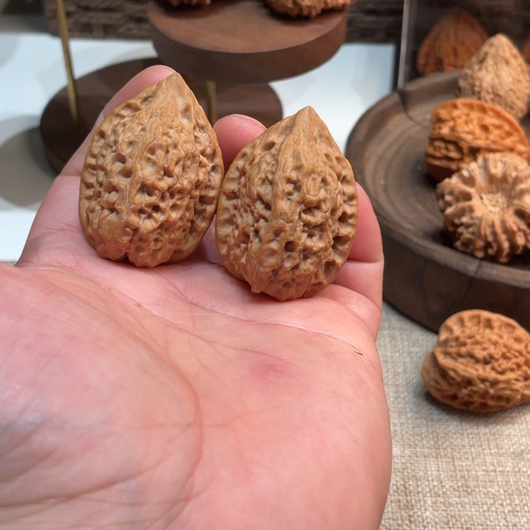 J***n把件文玩核桃沈鸡33