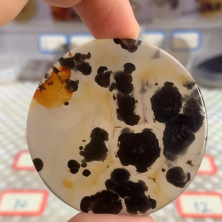 合金颈饰玛瑙/玉髓