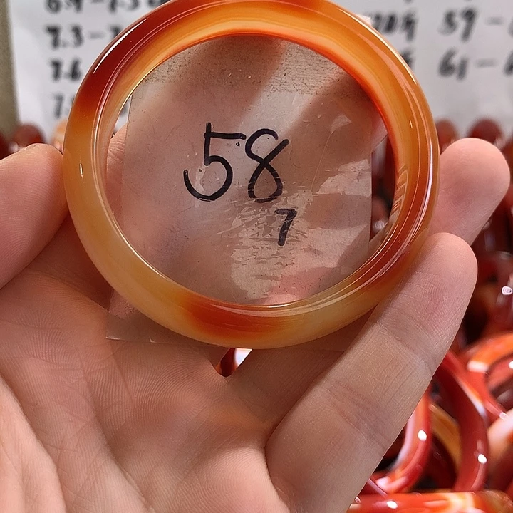 手镯玛瑙/玉髓未镶嵌
