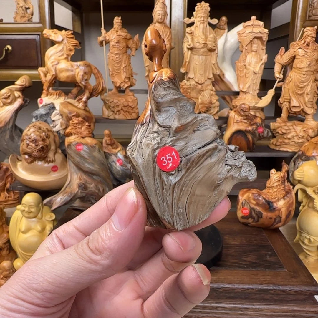 崖柏小木匠艺雕一物一拍