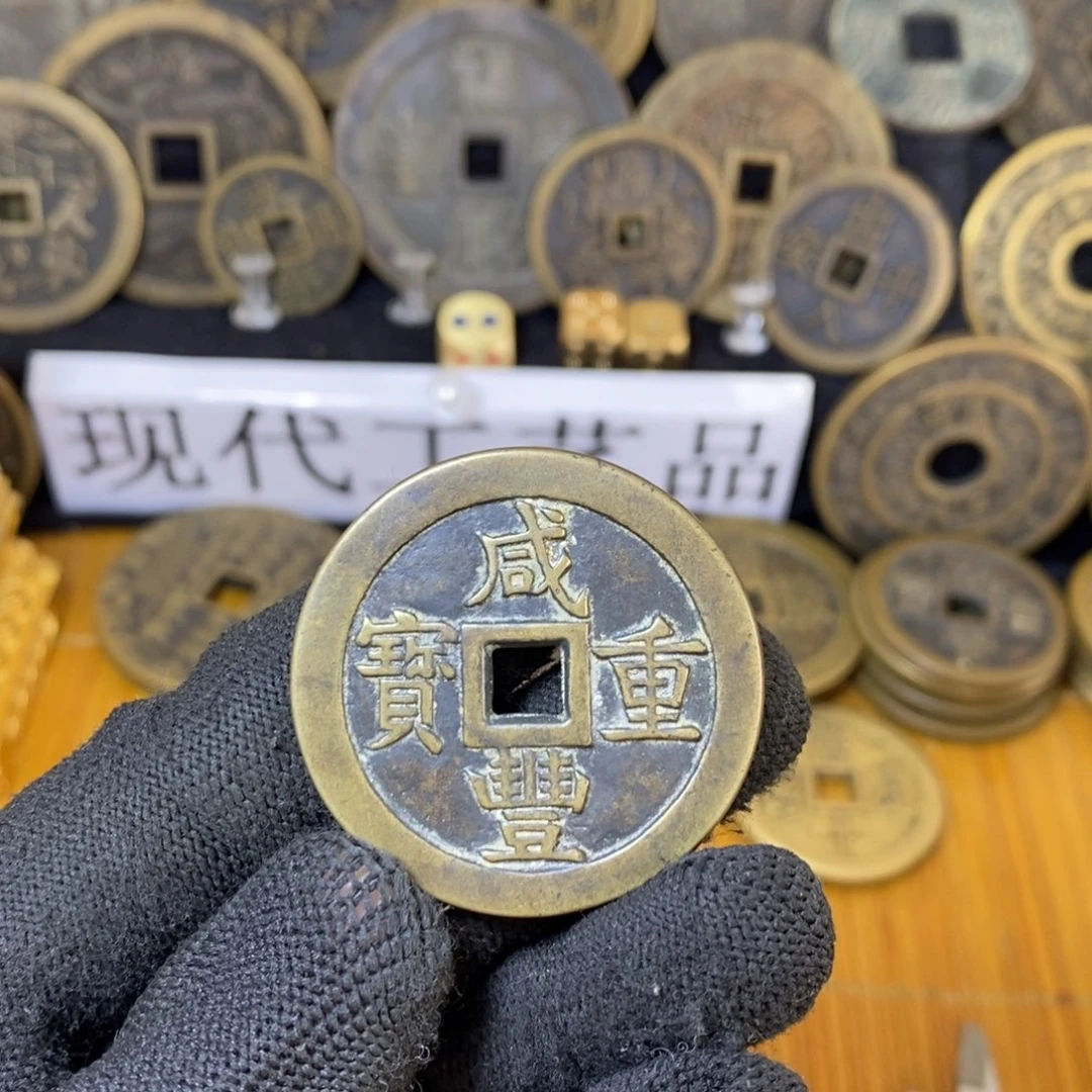 老***男翻砂工艺作品现代