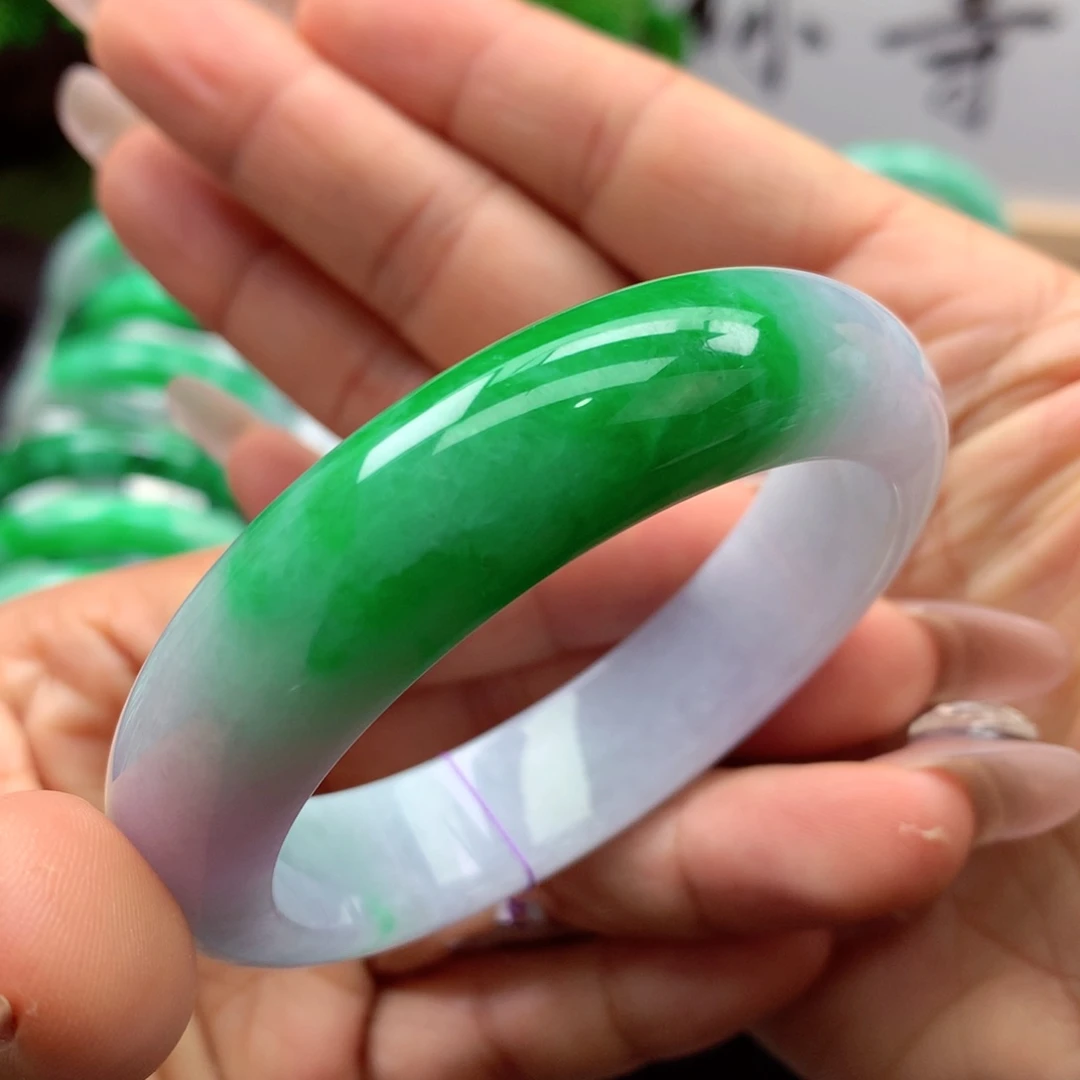 未镶嵌手镯翡翠缅甸