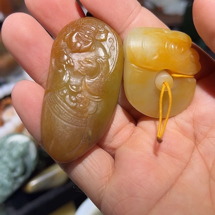 T***n吊坠(不含链)未镶嵌和田玉