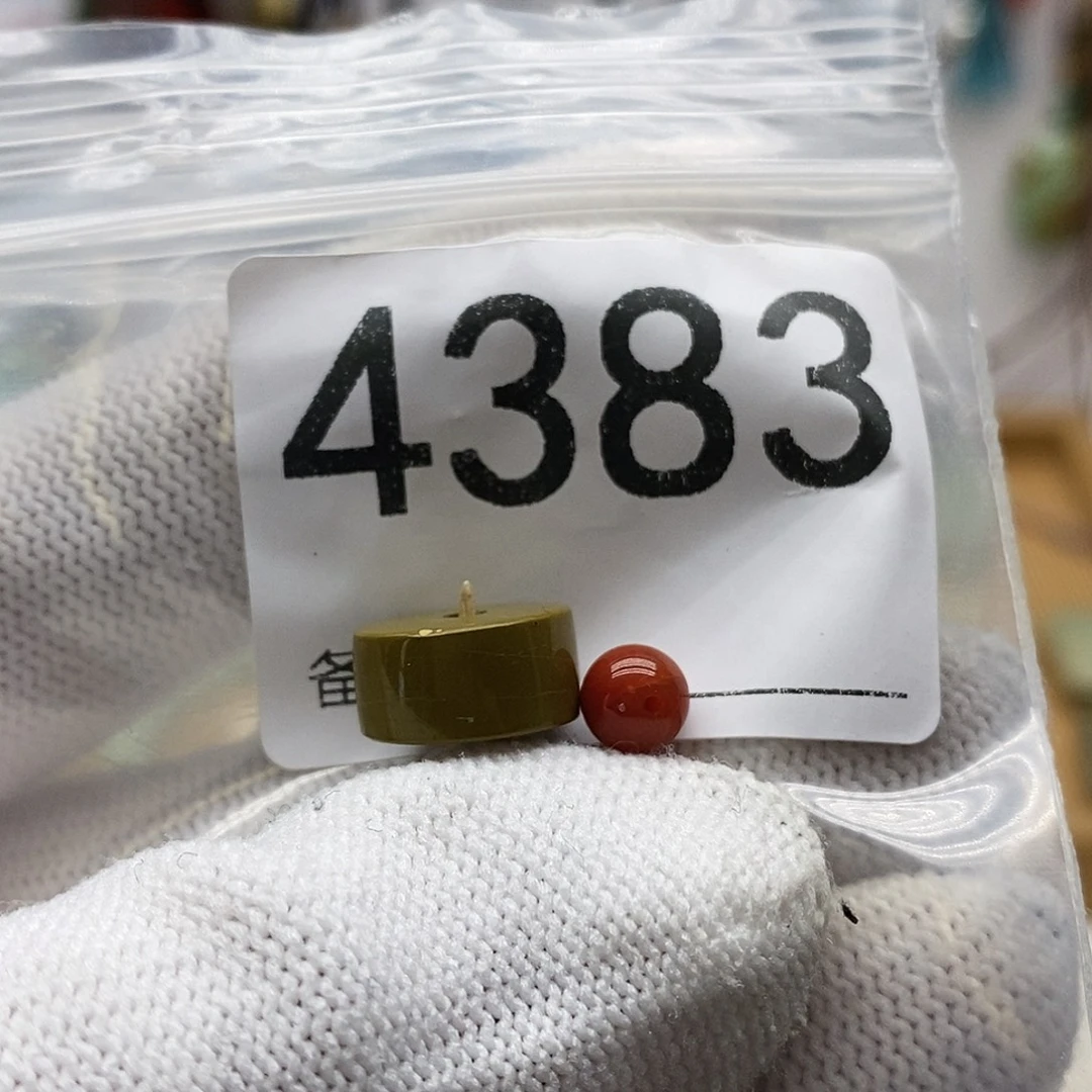 南红玛瑙未镶嵌颈饰