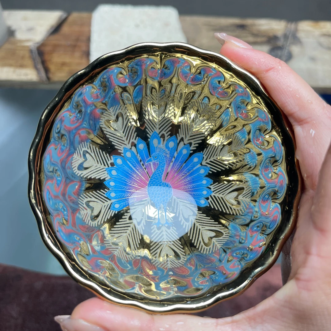 金玉满堂爱心孔雀开屏带夜光杯葵口陶瓷茶具主人杯精美