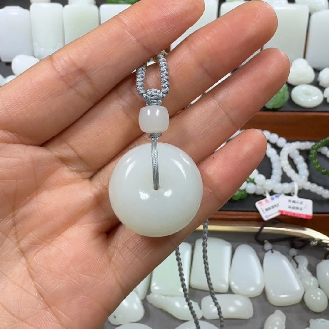 和田玉未镶嵌颈饰S****s