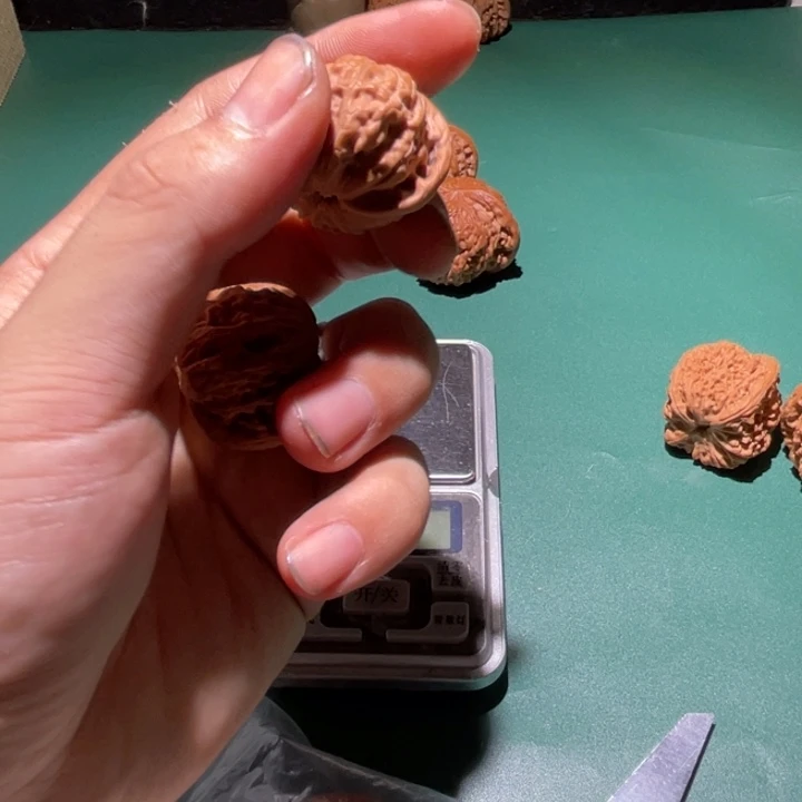 是***K吊坠文玩核桃31全皮磨盘