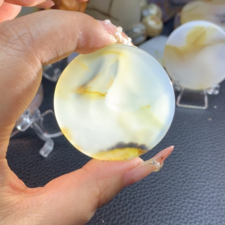 z***y玛瑙/玉髓未镶嵌颈饰