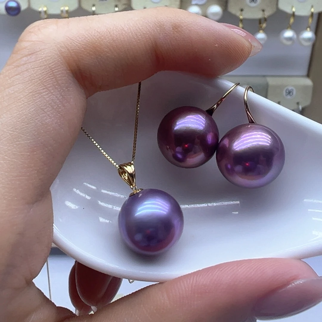 淡水珍珠18K金镶嵌吊坠(赠链)