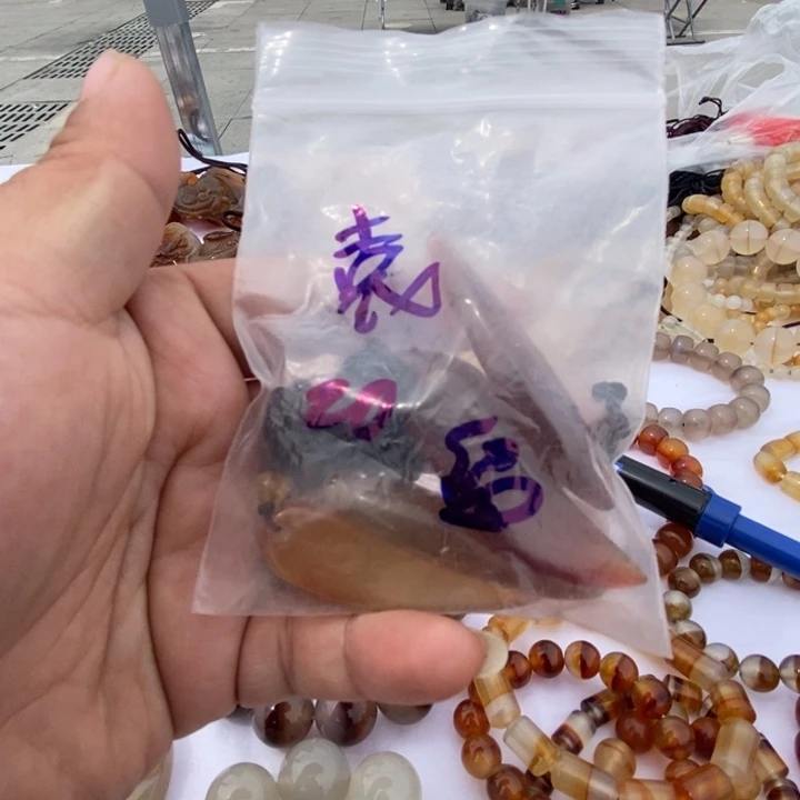玛瑙/玉髓颈饰未镶嵌ᨳ***丶