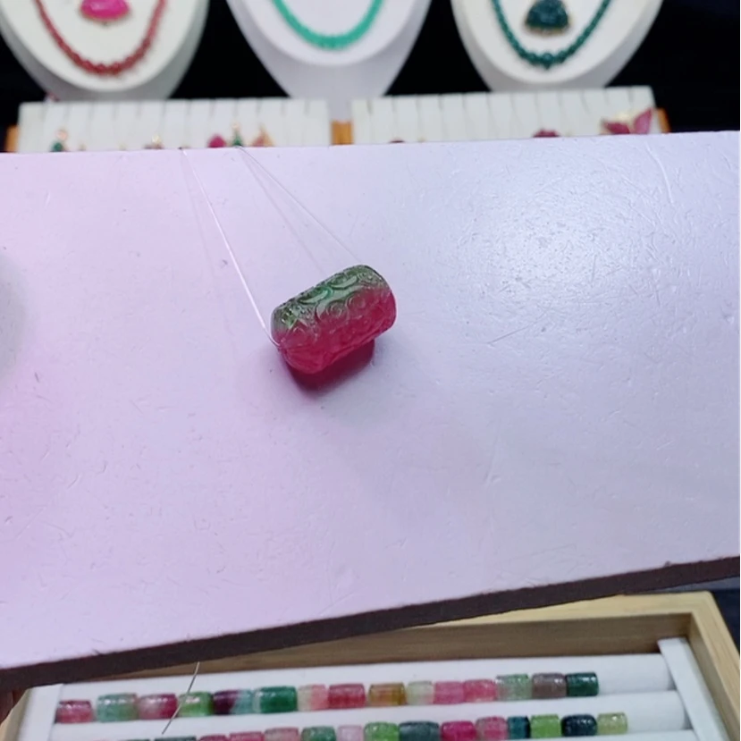 【闪购商品】碧玺单颗回纹珠未镶嵌