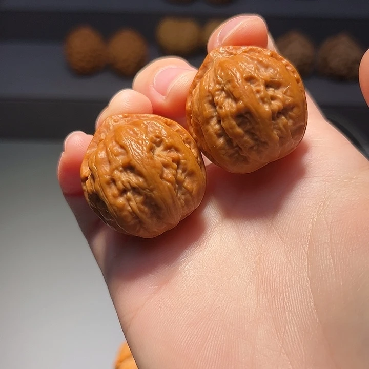 文玩核桃把件丸子588