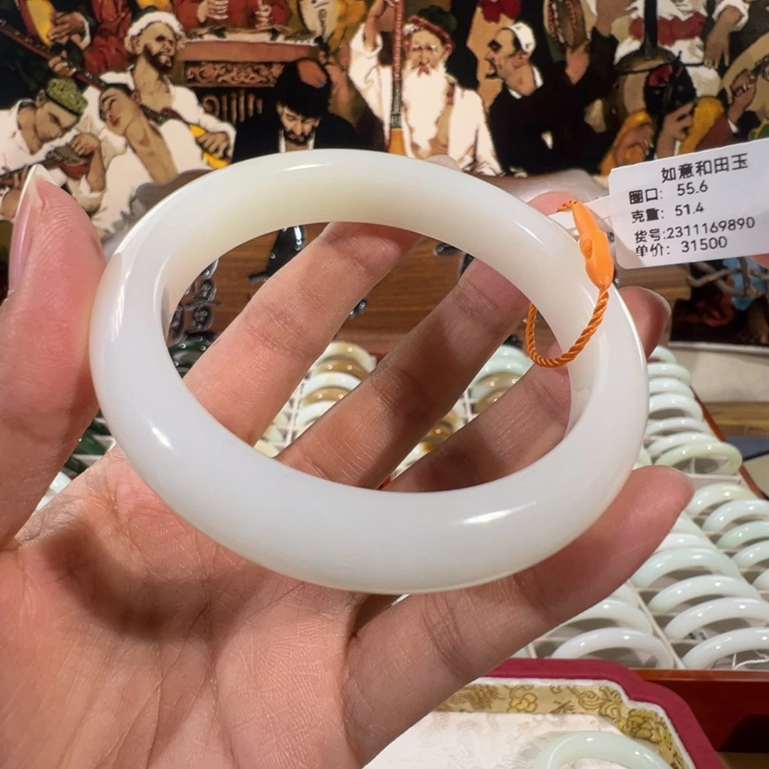 和田玉未镶嵌手镯