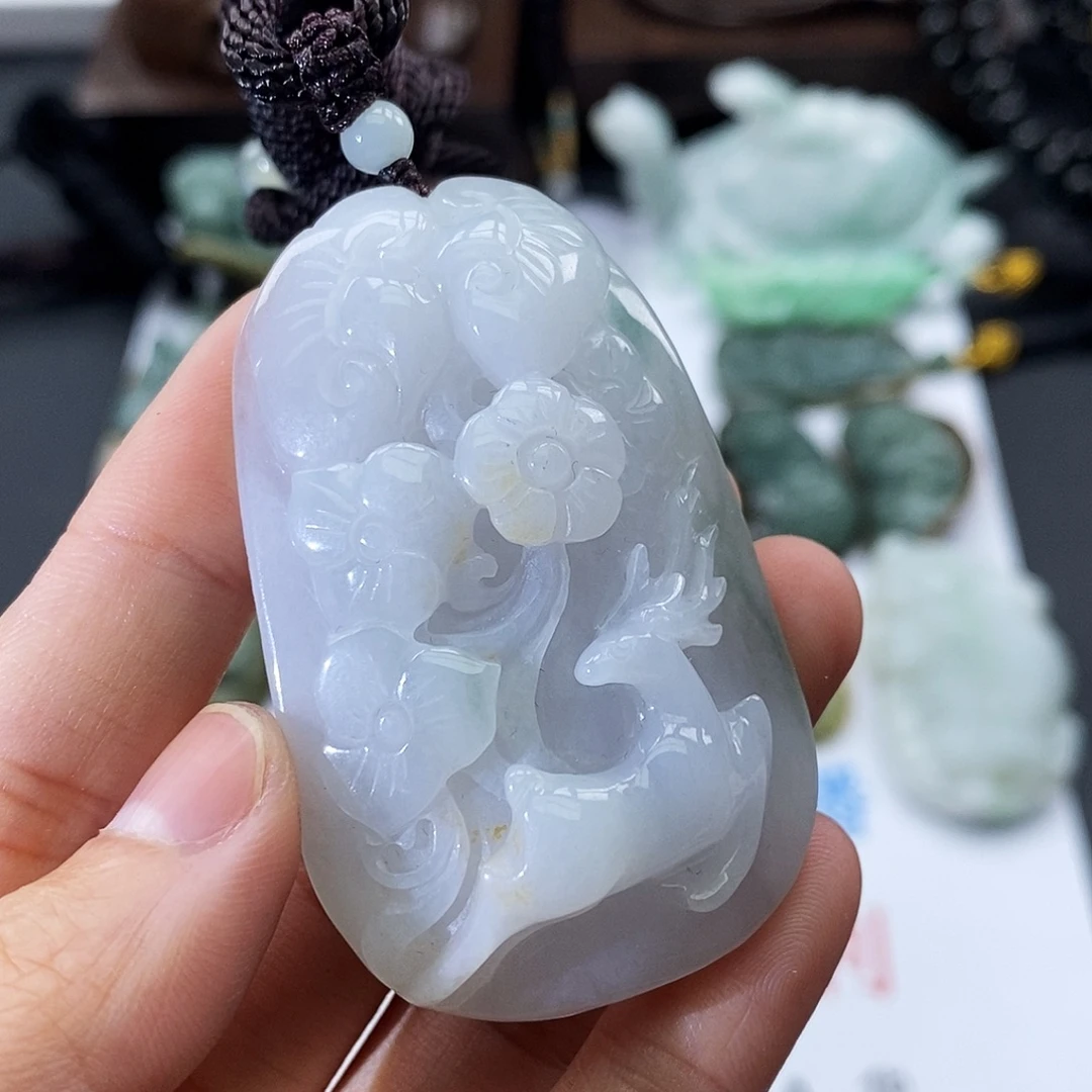 翡翠未镶嵌颈饰缅甸翡翠a货  鹿牌