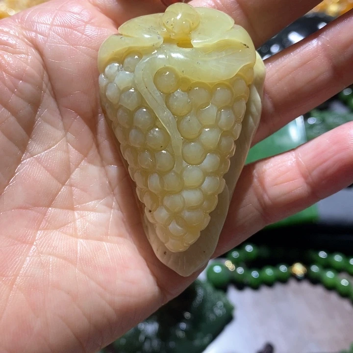 岫玉毛衣链未镶嵌