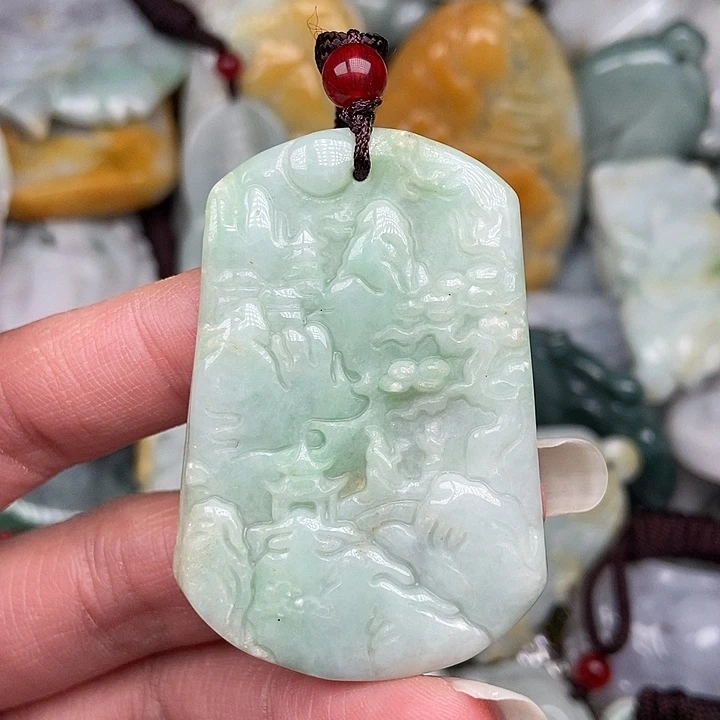 颈饰未镶嵌翡翠翡翠