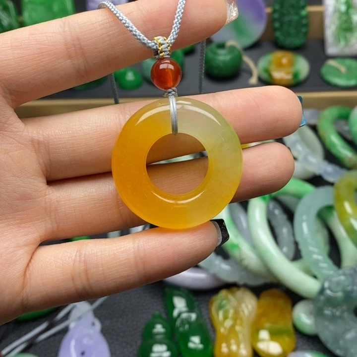 ****虫翡翠挂件未镶嵌翡翠
