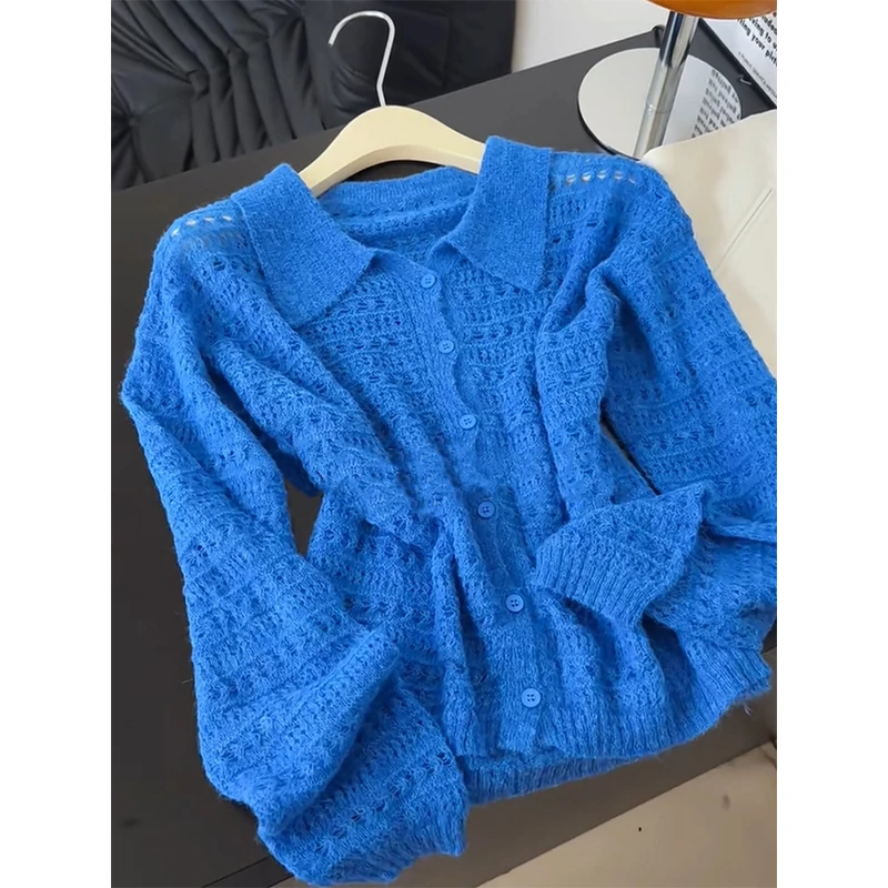 2025新款时尚克莱因蓝翻领长袖针织开衫女春秋新款慵懒风独特毛衣